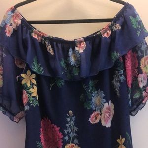 Women off shoulder blouse